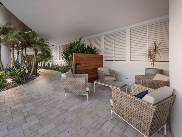 Spectacular Two Bedroom Vacation Condo in Siesta Key